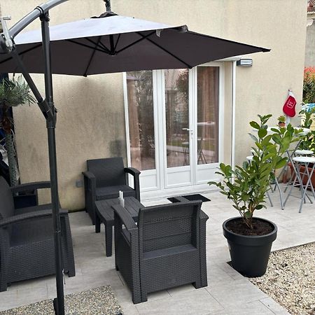 Charmante Maison Bord De Marne เมซง-อัลฟอร์ ภายนอก รูปภาพ