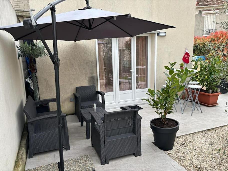 Charmante Maison Bord De Marne เมซง-อัลฟอร์ ภายนอก รูปภาพ