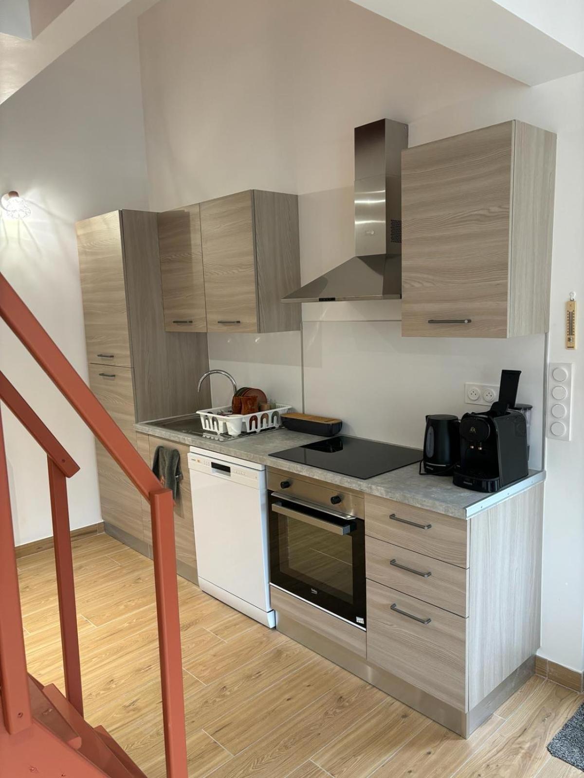 Charmante Maison Bord De Marne เมซง-อัลฟอร์ ภายนอก รูปภาพ